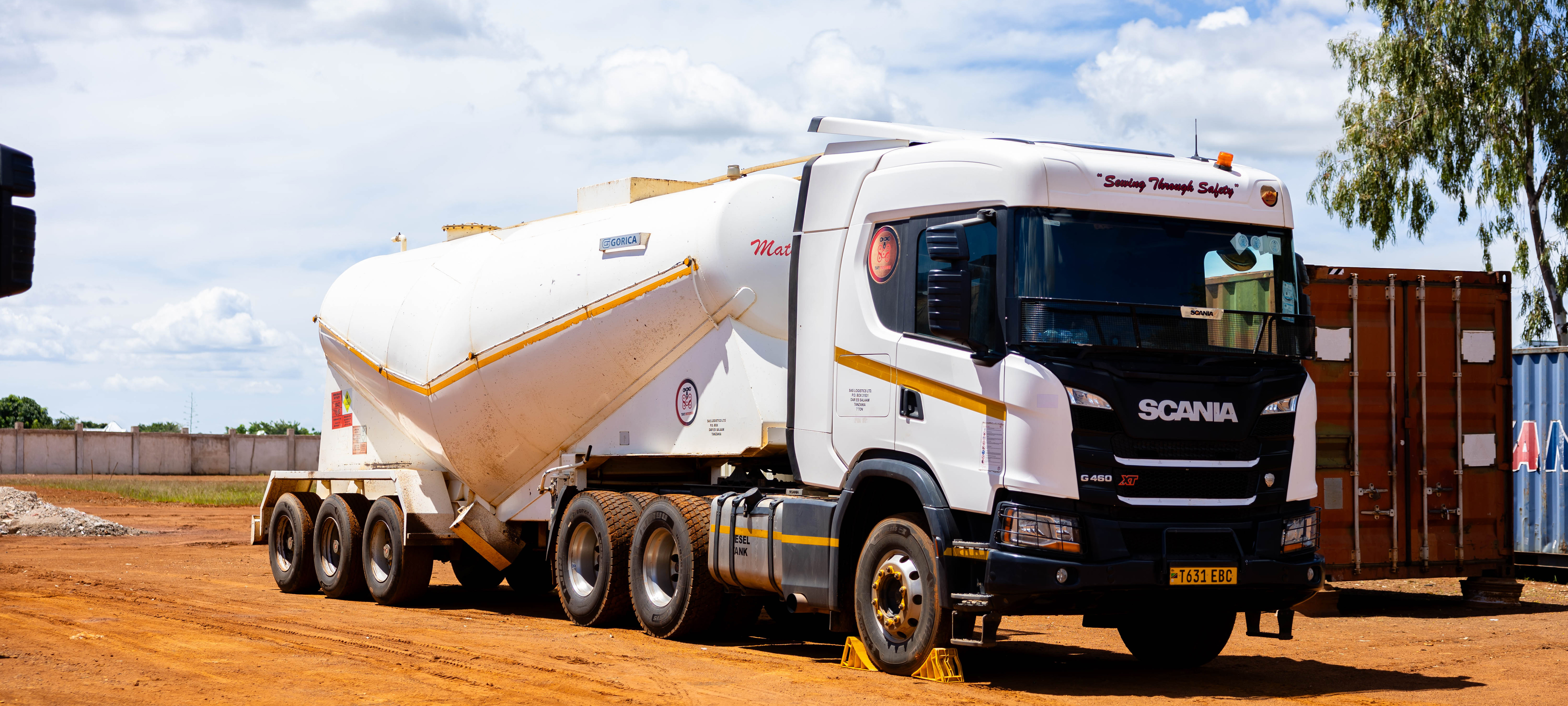 Final delivery at industrial or mine site
